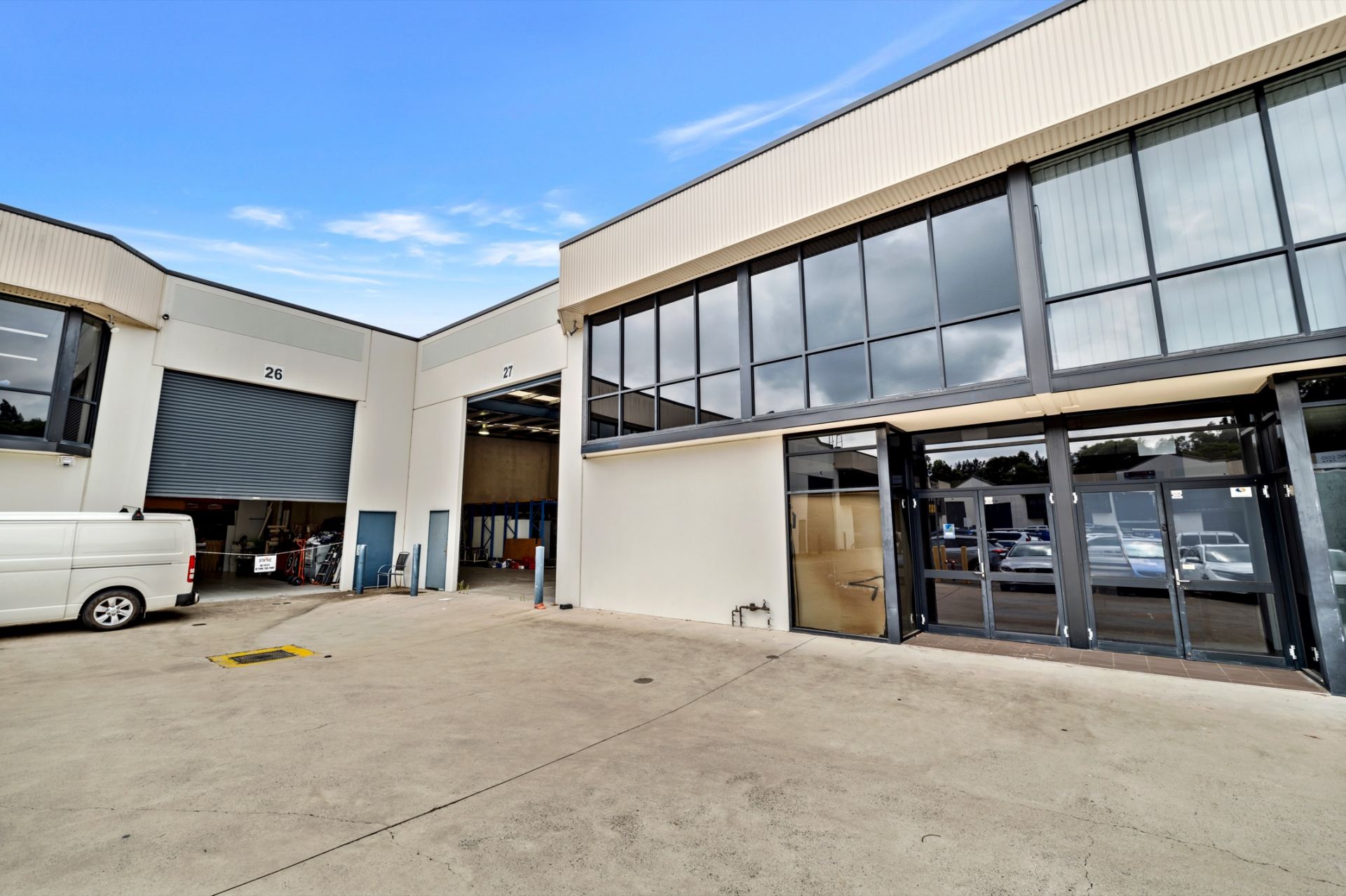 Industrial Unit in Prime Location