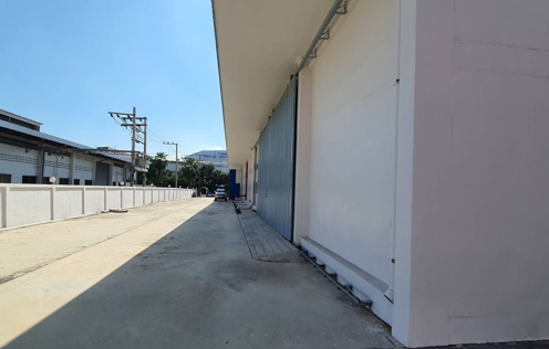 Factory for sale 1,172 sqm. in Lat Krabang Industrial Estate
