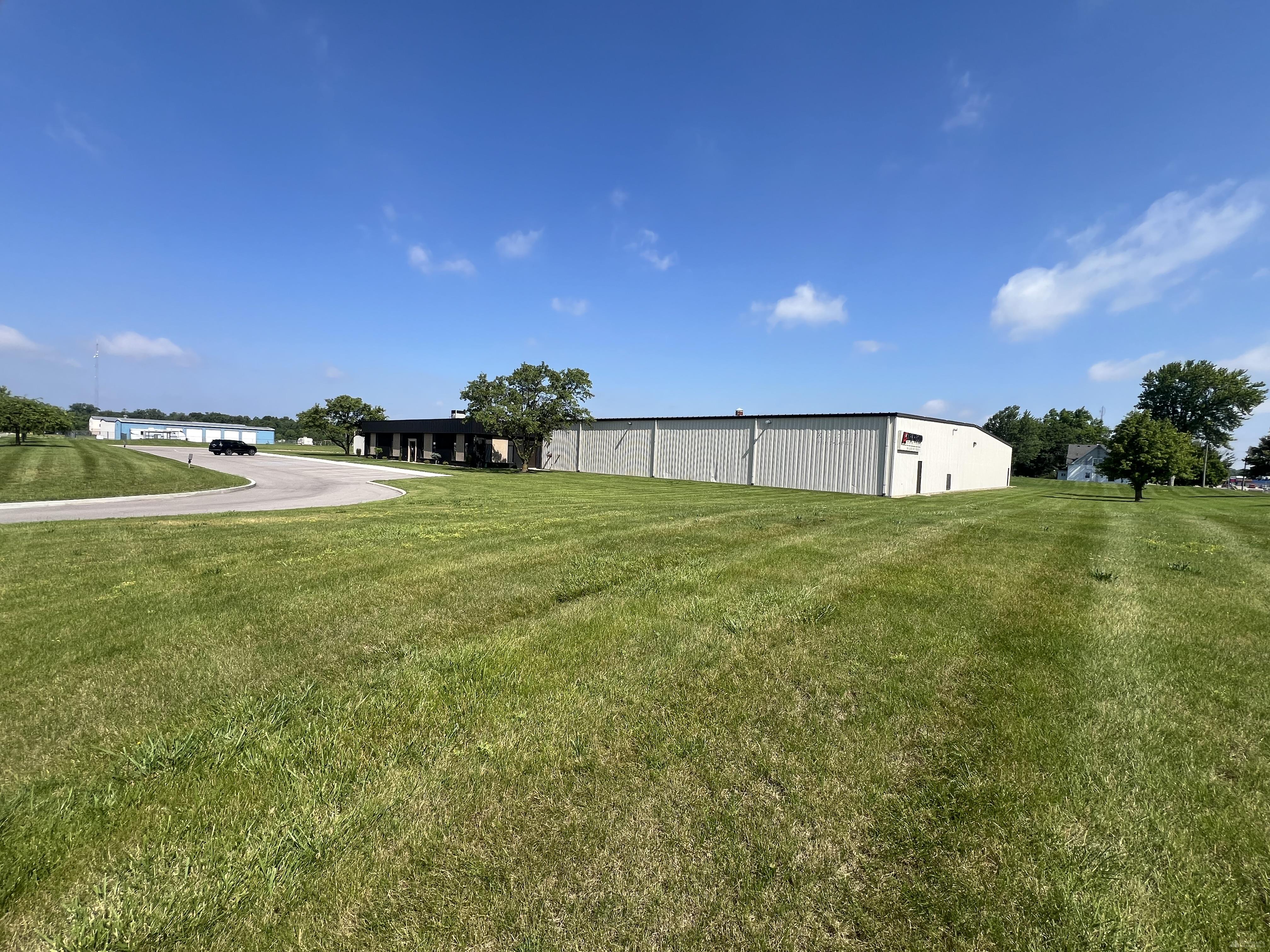 100 Taylor Parkway