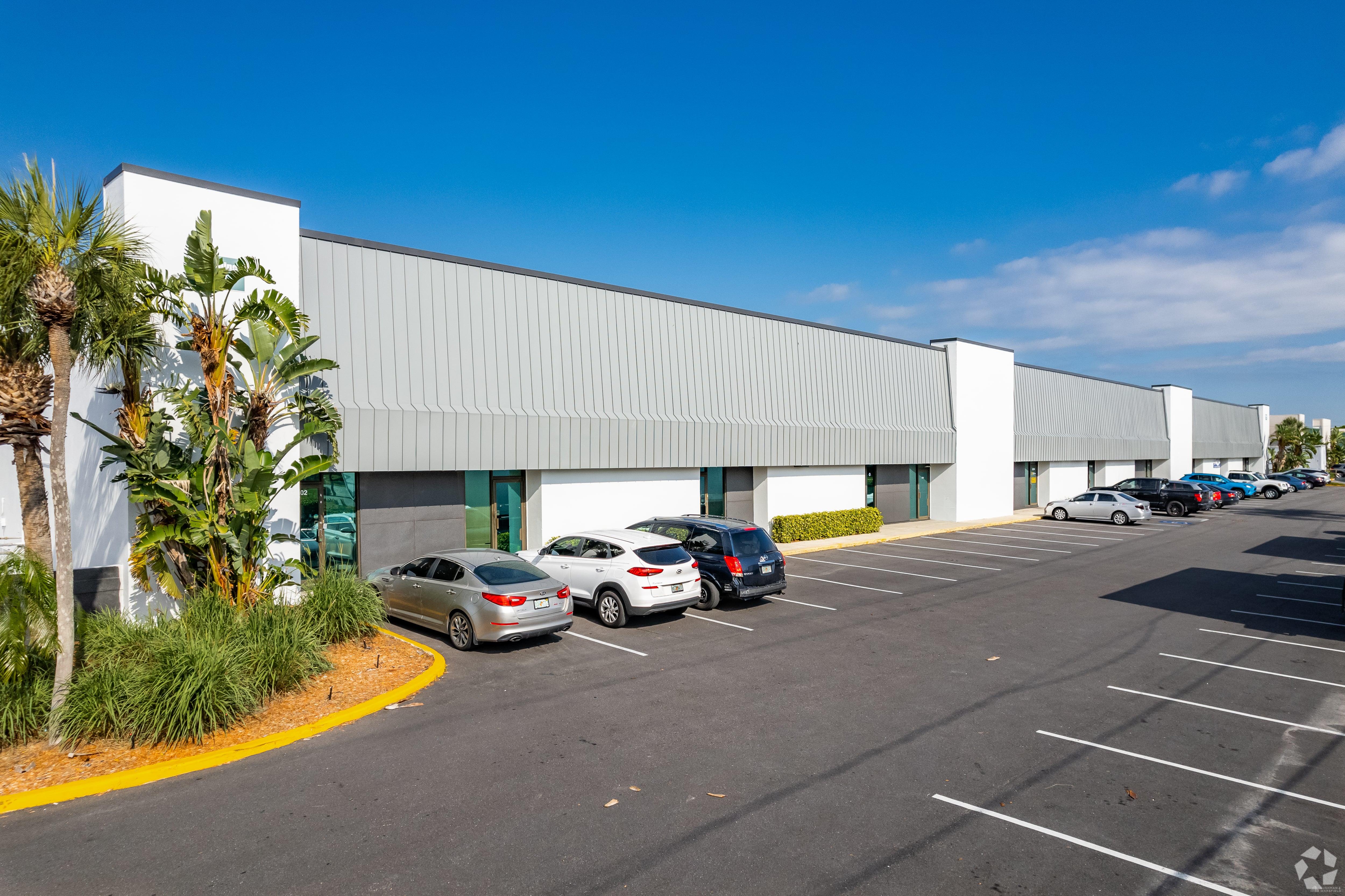 Jetport Commerce Park - Building 516 & 516 A
