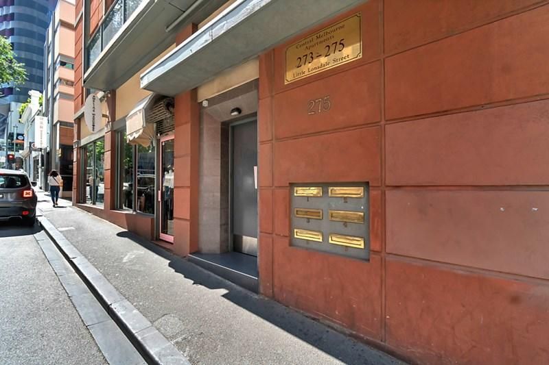 CENTRAL CBD RETAIL CORNER