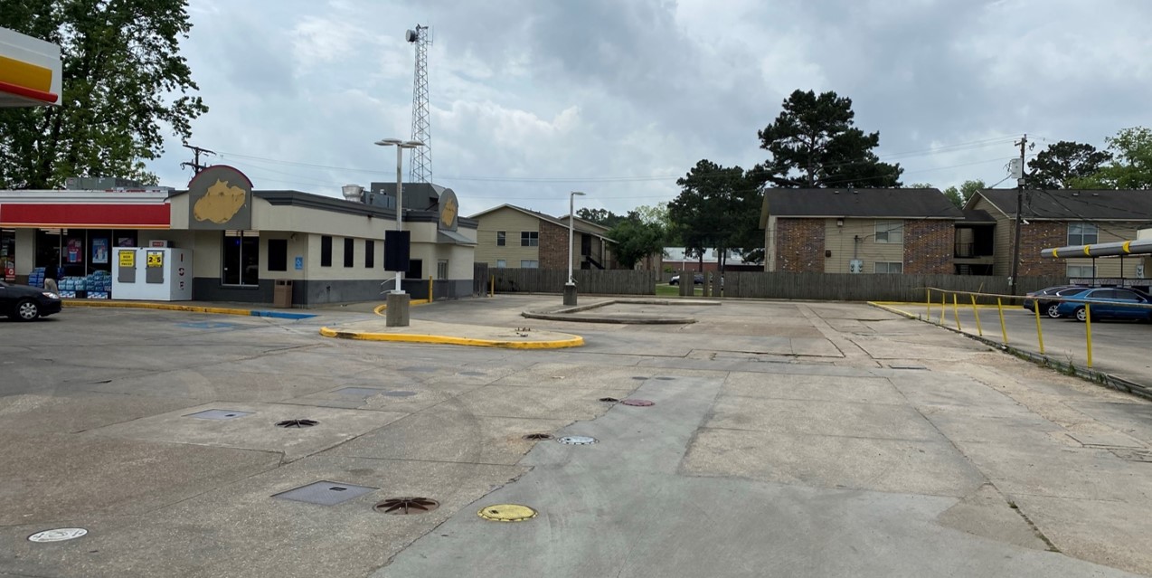 6867 US 61 - Saint Francisville, LA
