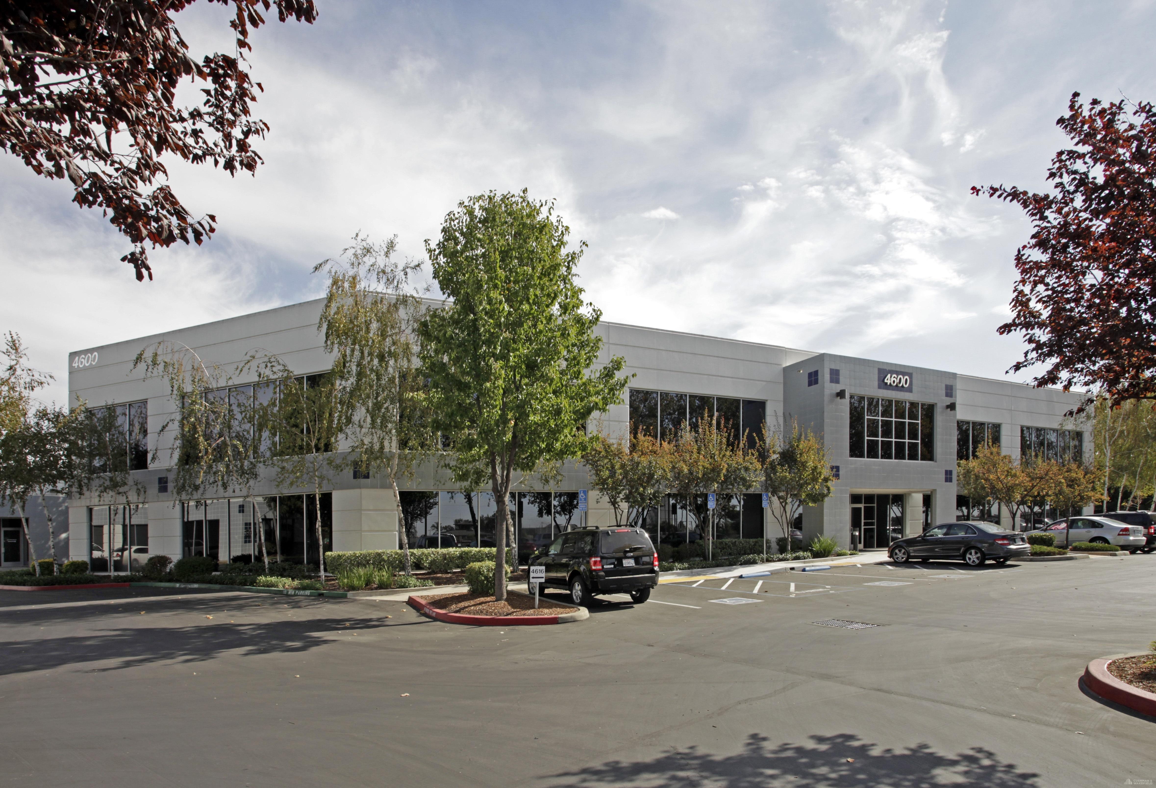 4600 Roseville Rd